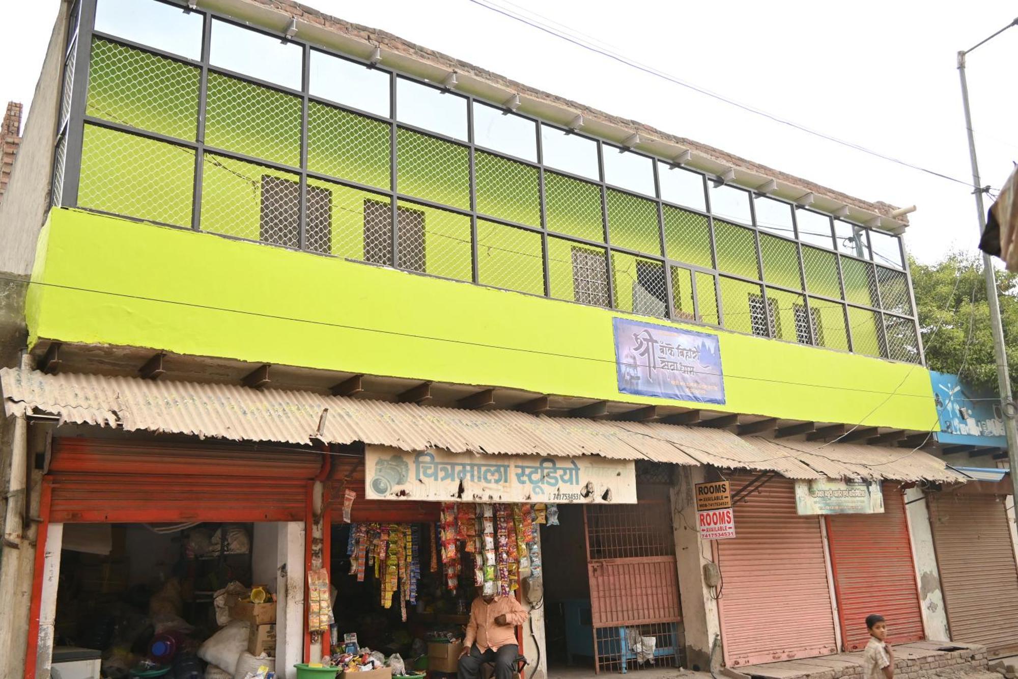 Hotel श्री बांके बिहारी सेवा धाम à Vrindāvan Extérieur photo